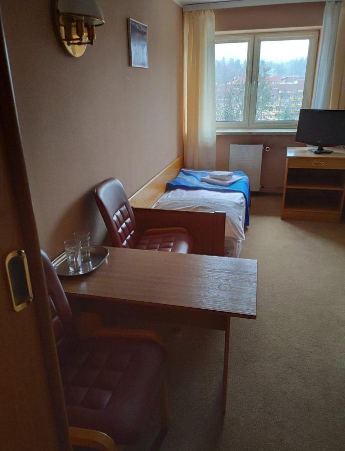 Dom Wypoczynkowy Belchatow W Szklarskiej Porebie 斯克拉斯卡波伦巴 外观 照片